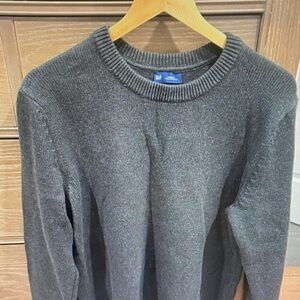 GAP Men's Crewneck Sweater in Charcoal Gray
